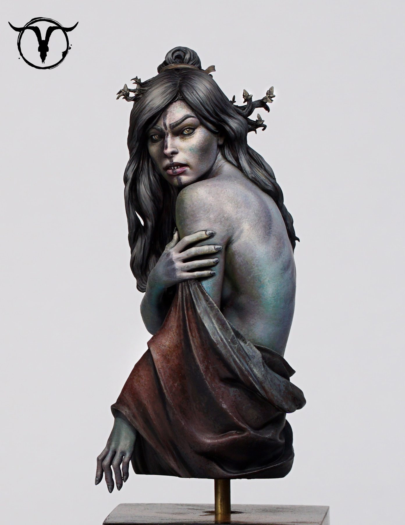 Akelarre Models Busts buste Black Moth résine 400 ex