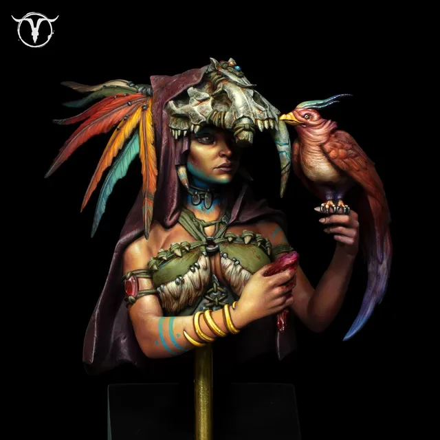 Akelarre Models Busts Vanna Grimnir buste résine chamane oiseau
