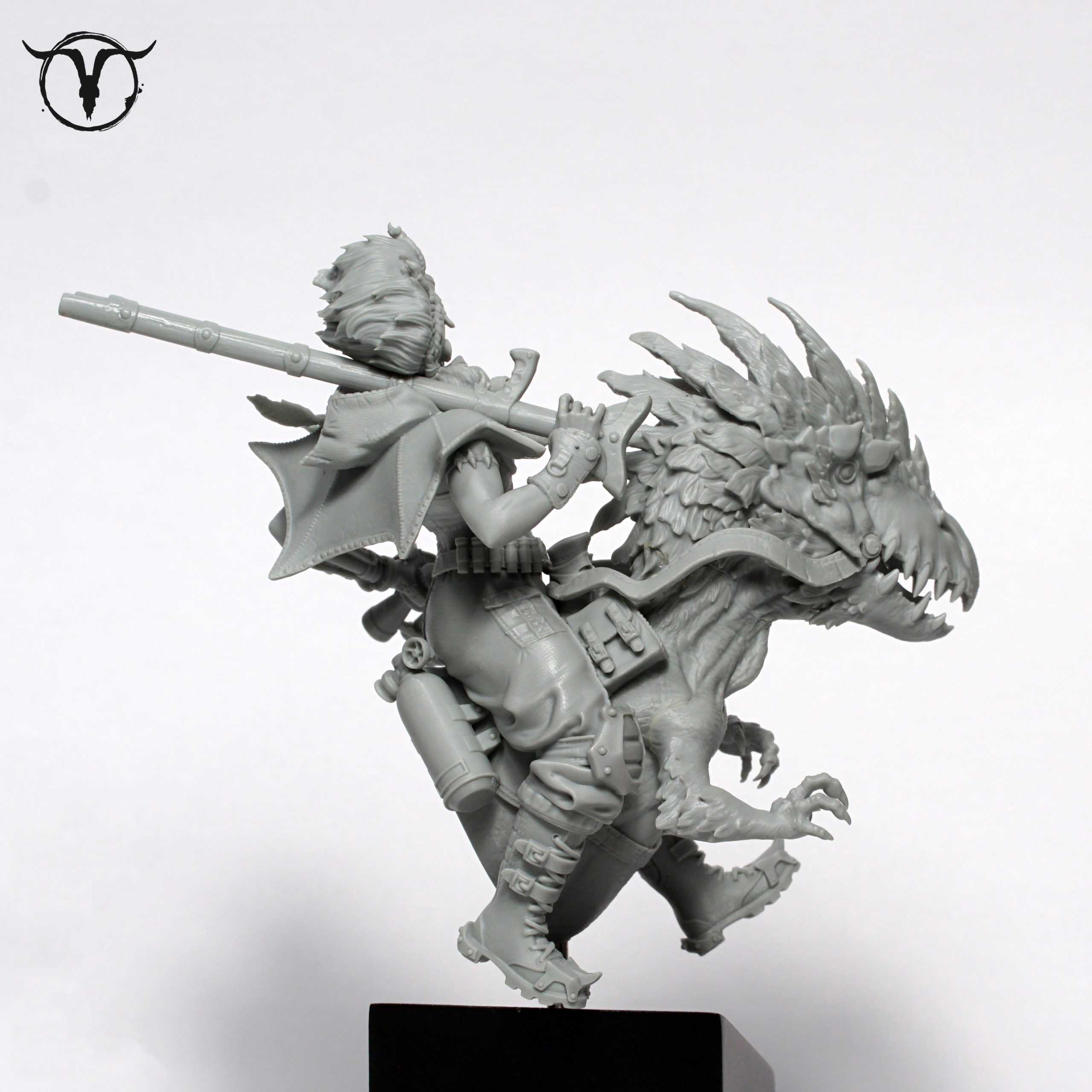 Akelarre Models Leah Falkenwrath Raptor Rider figurine